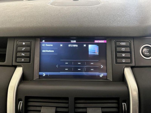 Used Land Rover Discovery Sport 2019 for sale - 76298986: Photo 25
