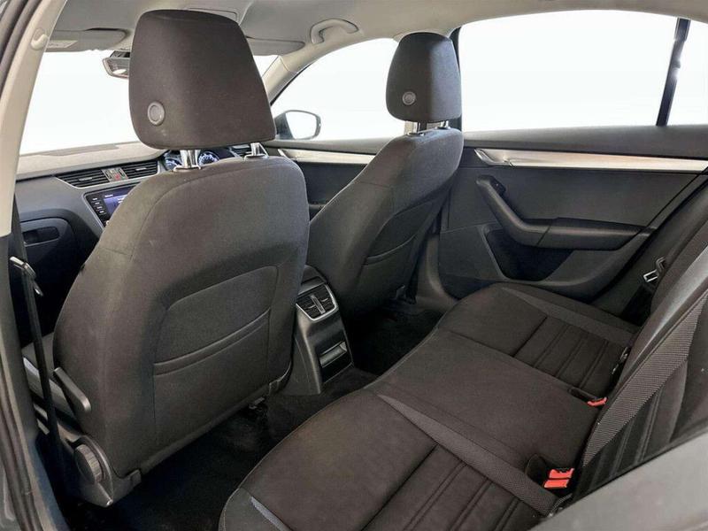 Used Skoda Octavia 2019 for sale - 76933587: Photo 14