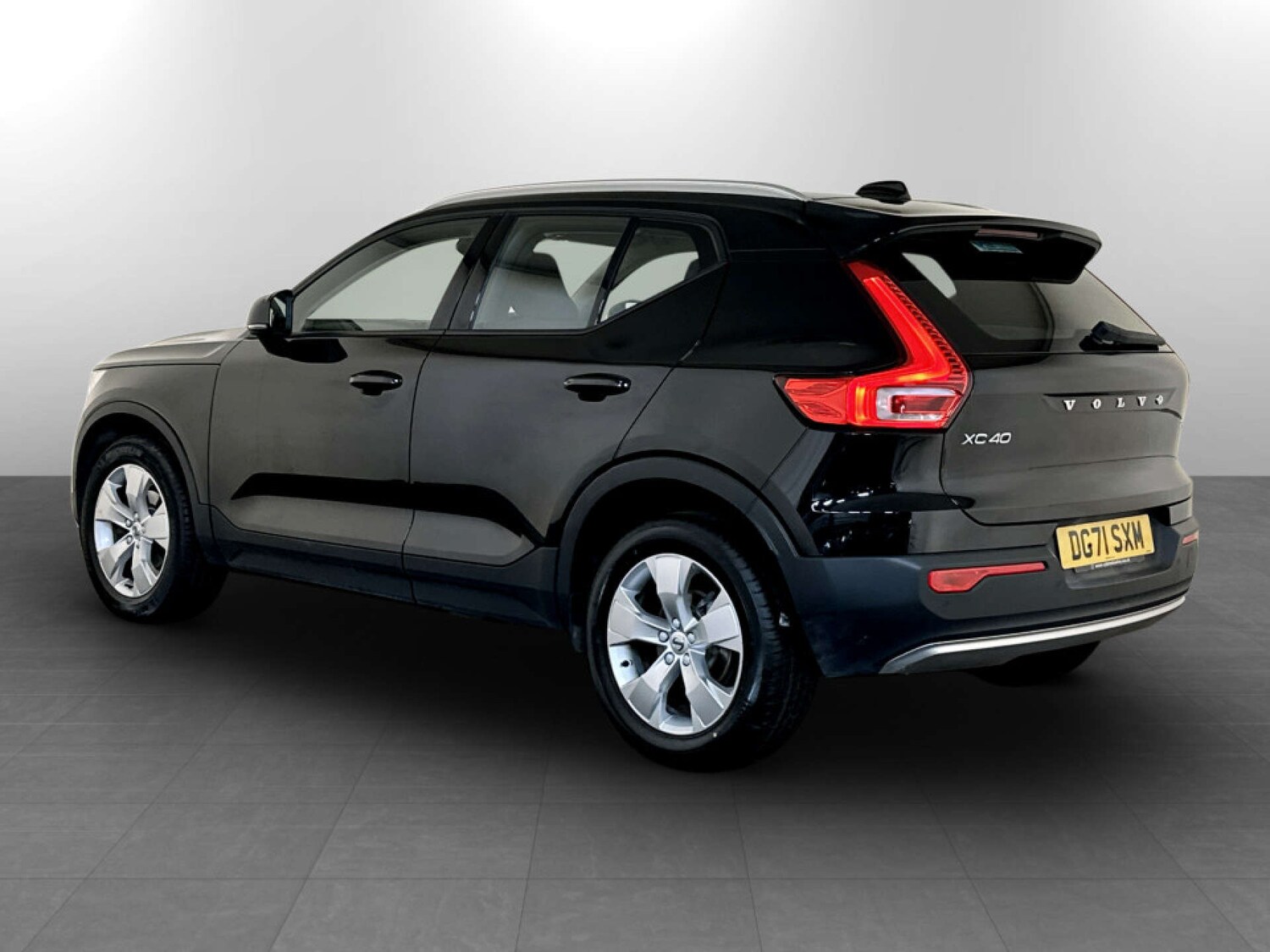 Used Volvo XC40 2021 for sale - 77569706: Photo 8