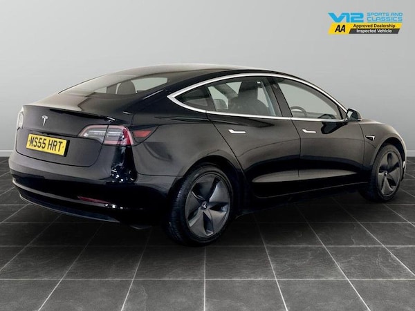 Used Tesla Model 3 2019 for sale - 76222609: Photo 10