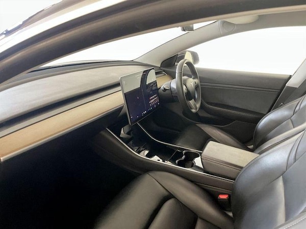 Used Tesla Model 3 2019 for sale - 76222609: Photo 12