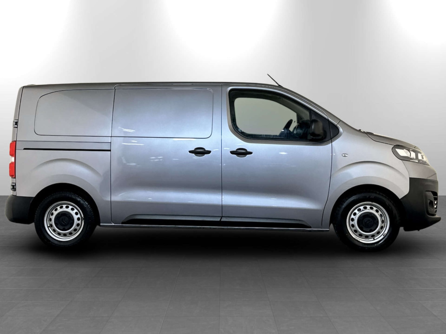 Used Citroen Dispatch 2023 for sale - 77749118: Photo 11