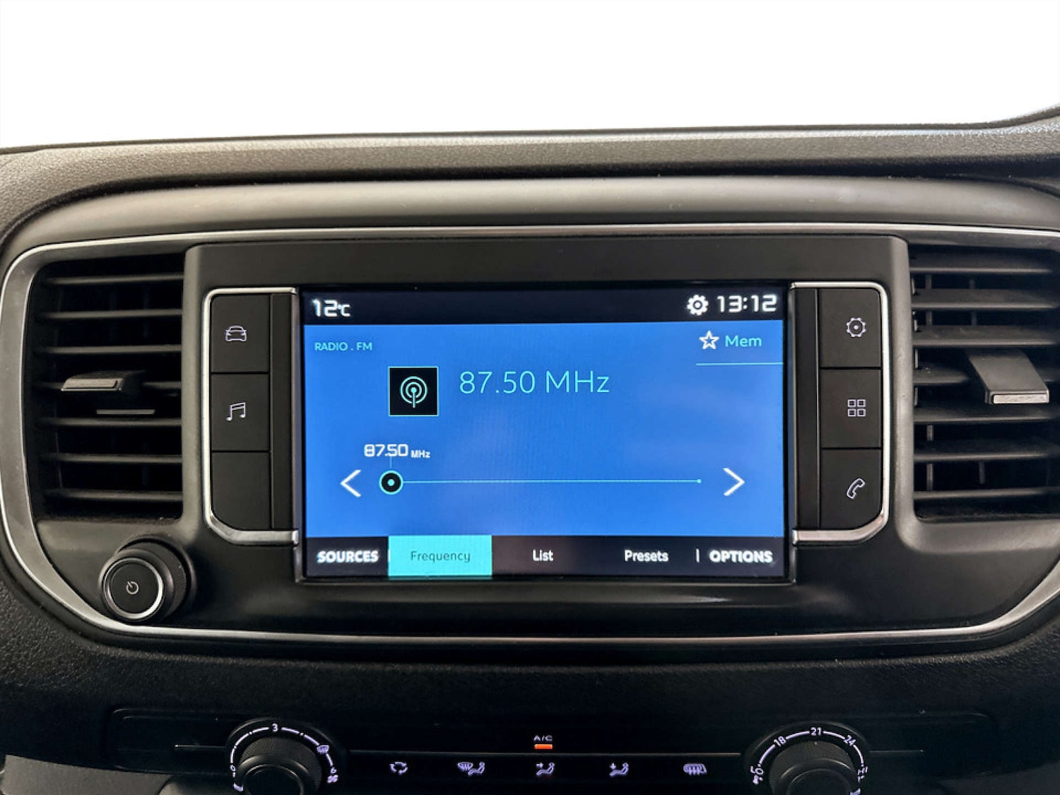 Used Citroen Dispatch 2023 for sale - 77749118: Photo 22