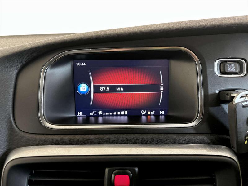 Used Volvo V40 2017 for sale - 76904581: Photo 23