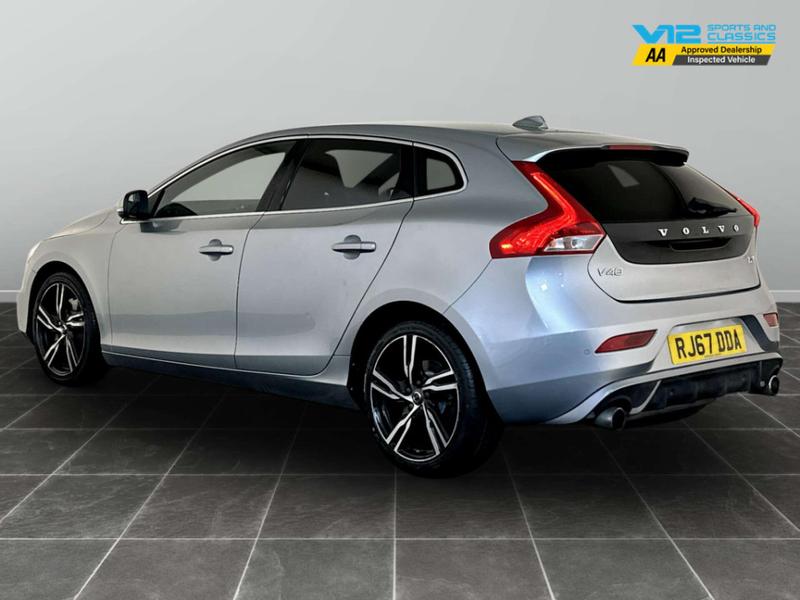 Used Volvo V40 2017 for sale - 76904581: Photo 8