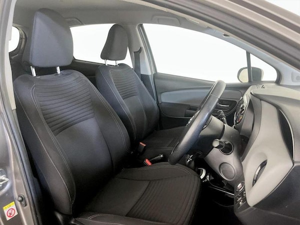 Used Toyota Yaris 2017 for sale - 76261084: Photo 13