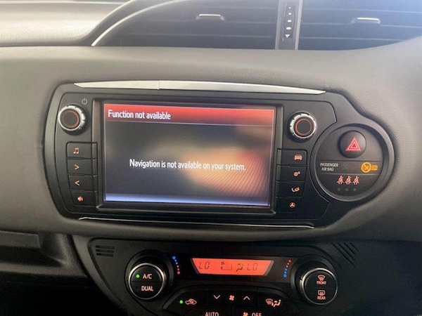Used Toyota Yaris 2017 for sale - 76261084: Photo 22