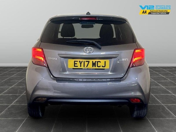 Used Toyota Yaris 2017 for sale - 76261084: Photo 9