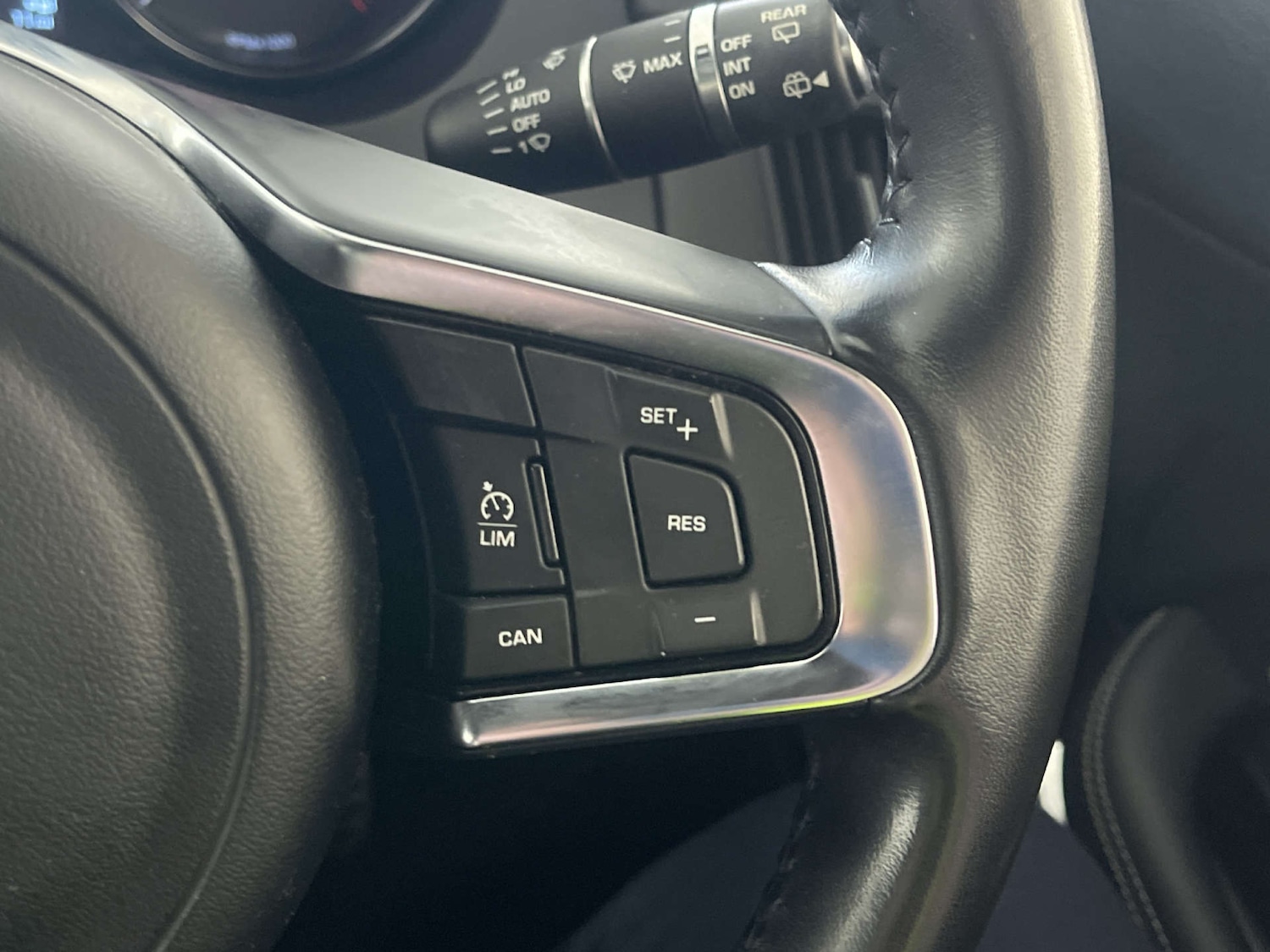 Used Jaguar E-Pace 2019 for sale - 77998603: Photo 19