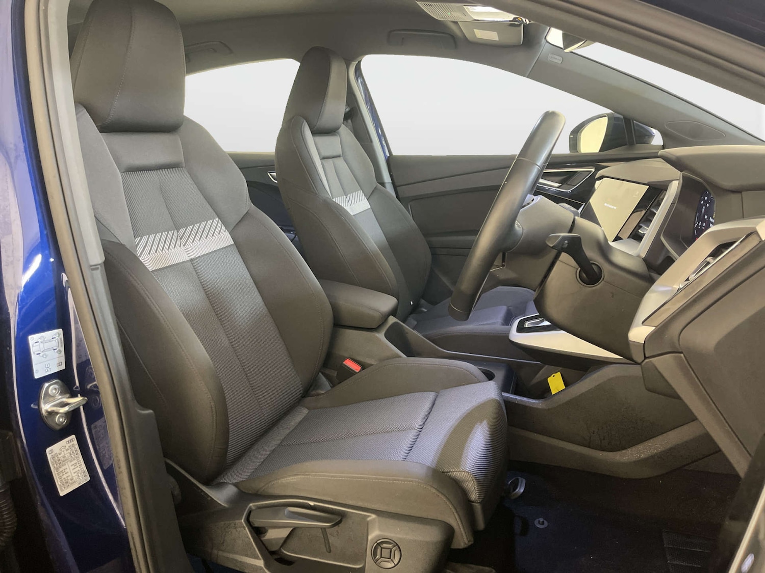 Used Audi Q4 e-tron 2022 for sale - 77998555: Photo 14