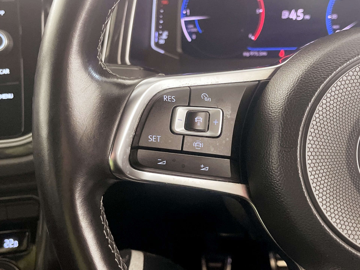 Used Volkswagen T-Roc 2019 for sale - 77774309: Photo 17