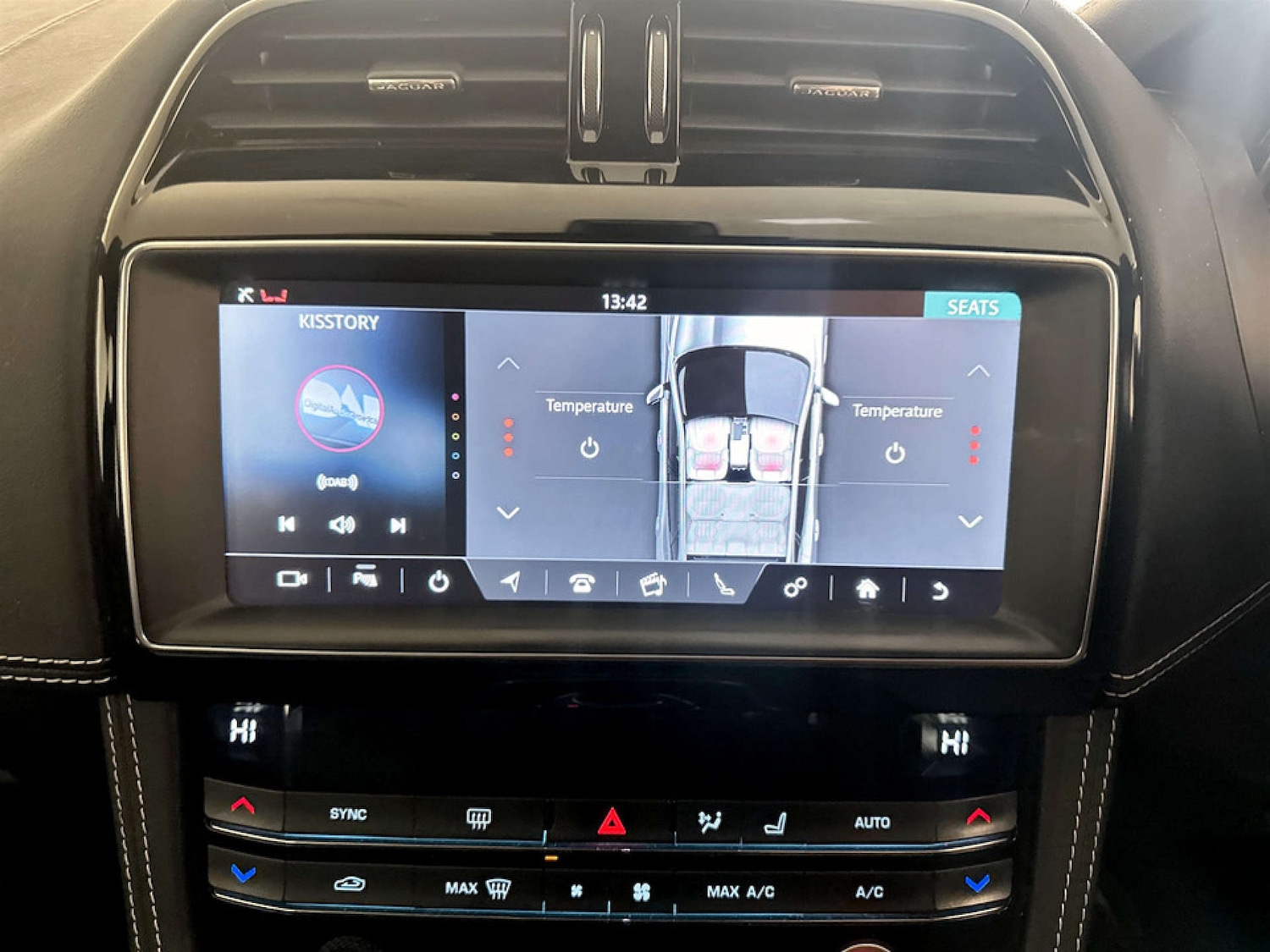 Used Jaguar F-Pace 2018 for sale - 77185624: Photo 22