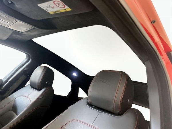 Used Jaguar E-Pace 2018 for sale - 76340193: Photo 14