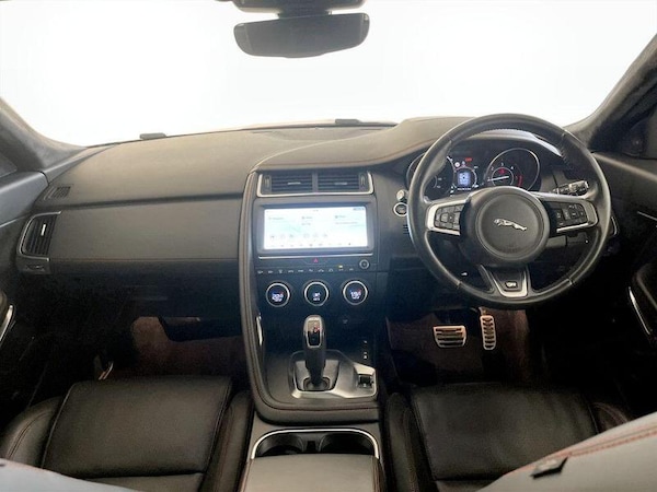 Used Jaguar E-Pace 2018 for sale - 76340193: Photo 3