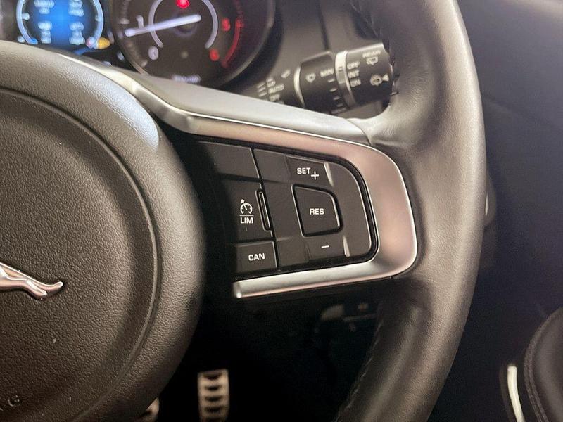 Used Jaguar E-Pace 2020 for sale - 76355627: Photo 19