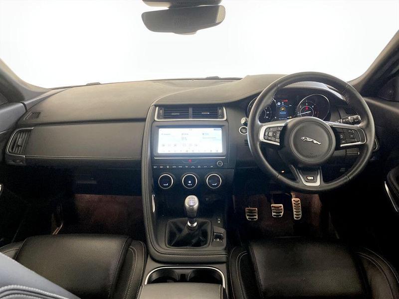 Used Jaguar E-Pace 2020 for sale - 76355627: Photo 3