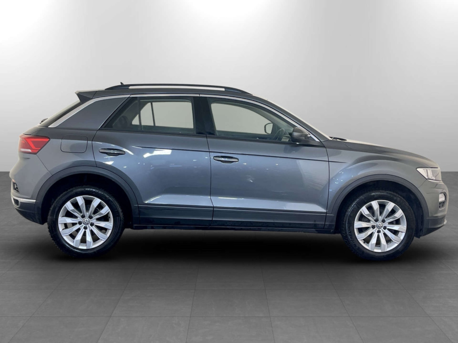 Used Volkswagen T-Roc 2019 for sale - 77487053: Photo 11