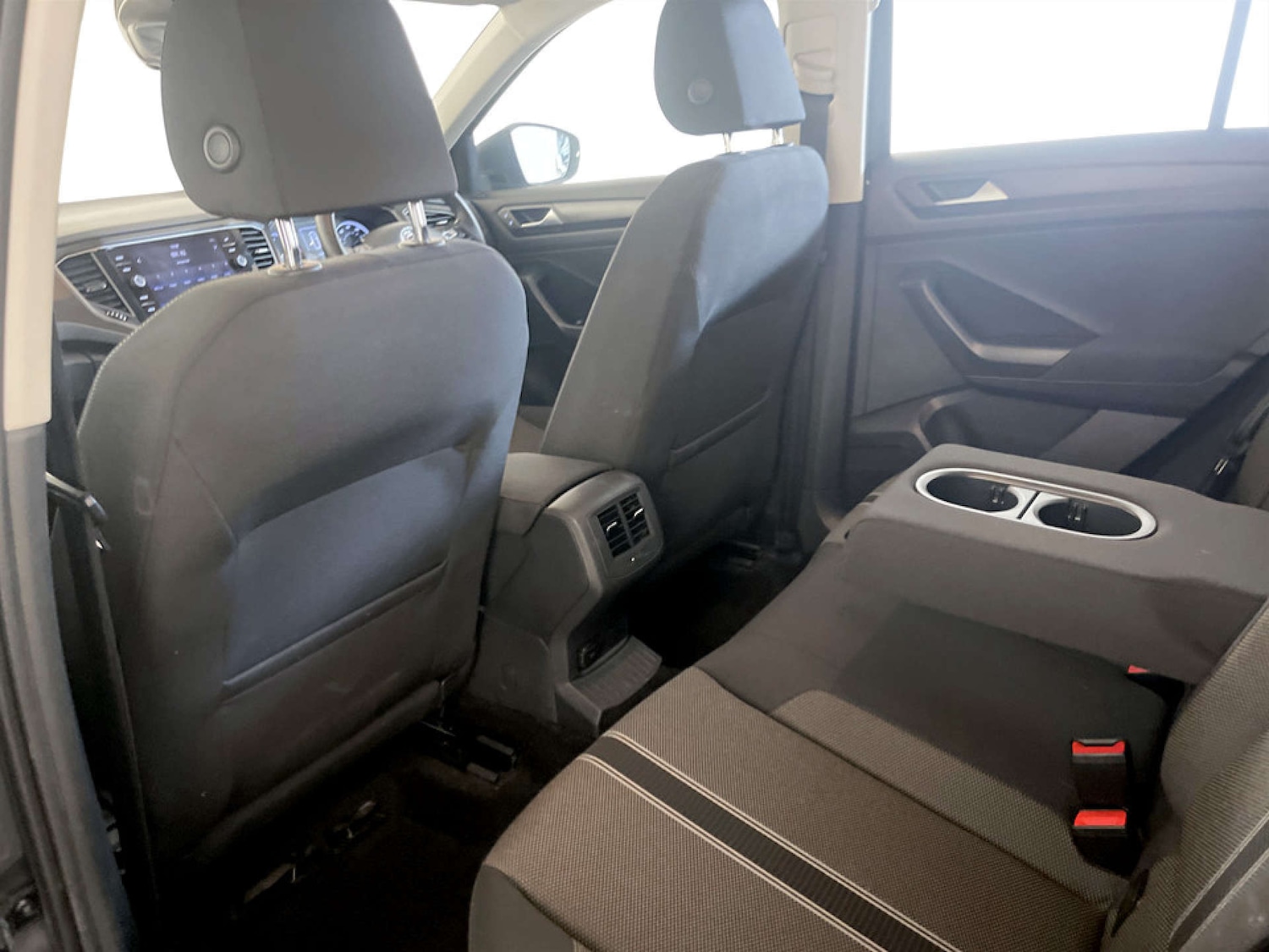 Used Volkswagen T-Roc 2019 for sale - 77487053: Photo 14