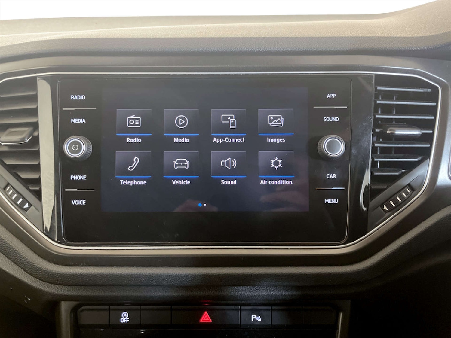 Used Volkswagen T-Roc 2019 for sale - 77487053: Photo 23