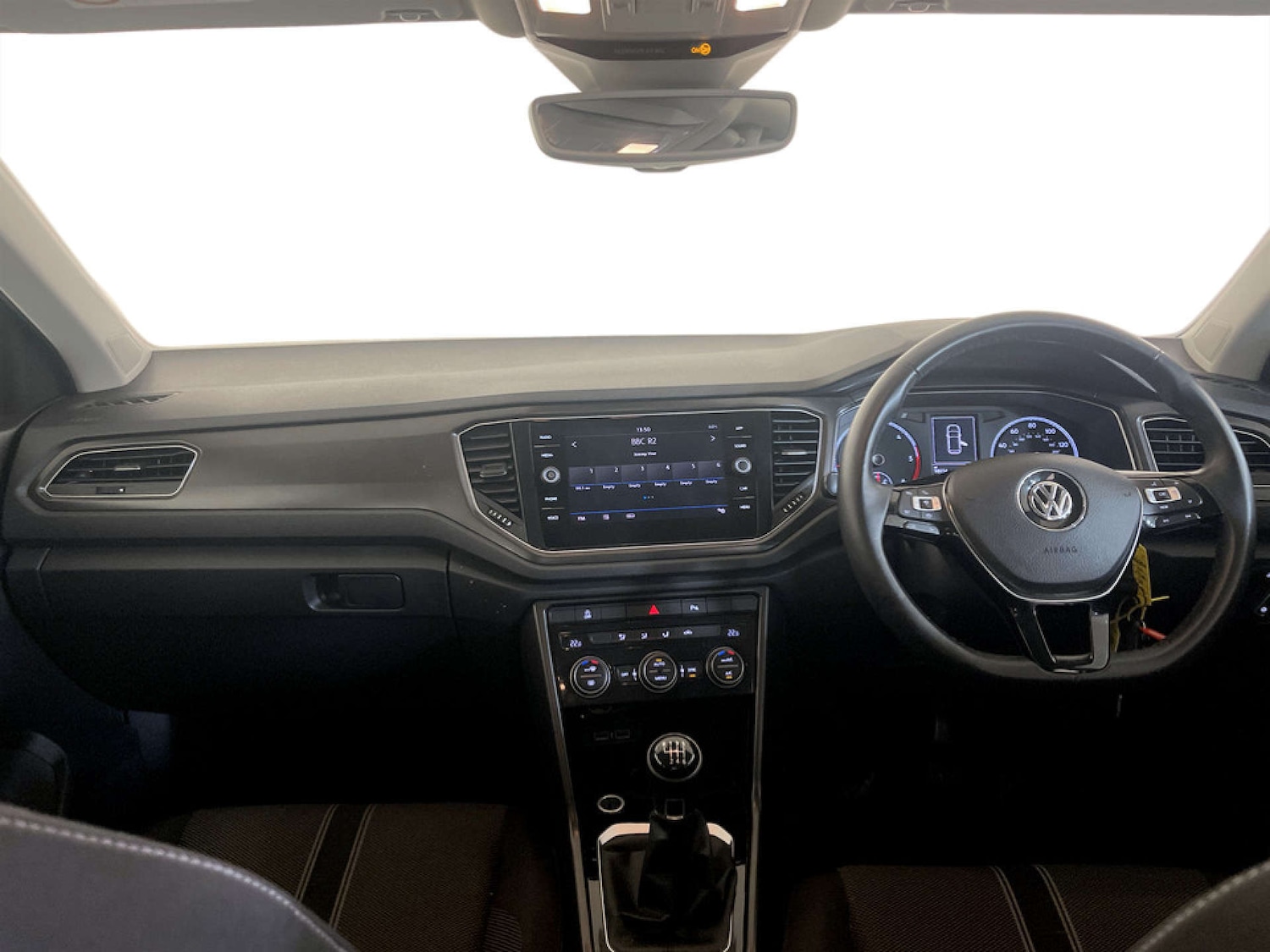 Used Volkswagen T-Roc 2019 for sale - 77487053: Photo 3