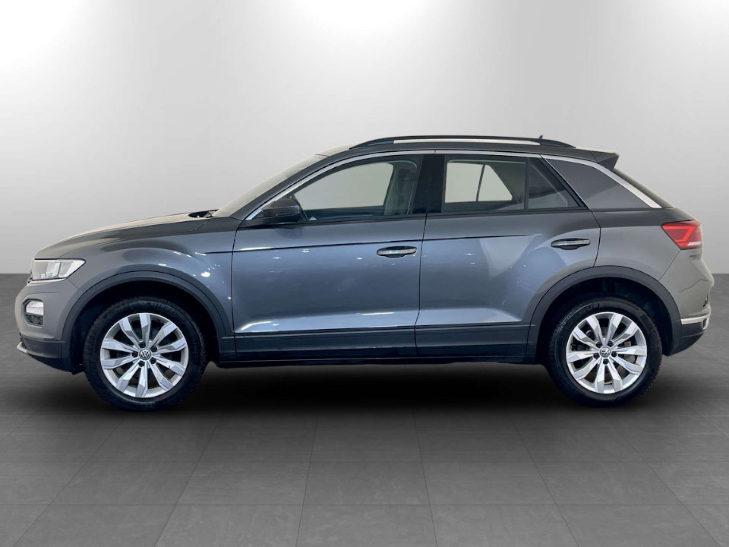 Used Volkswagen T-Roc 2019 for sale - 77487053: Photo 7