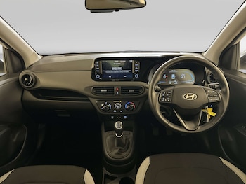 Used Hyundai i10 2024 for sale - 78903022: Photo