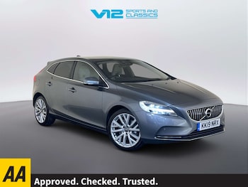 Used Volvo V40 2019 for sale - 78581207: Photo