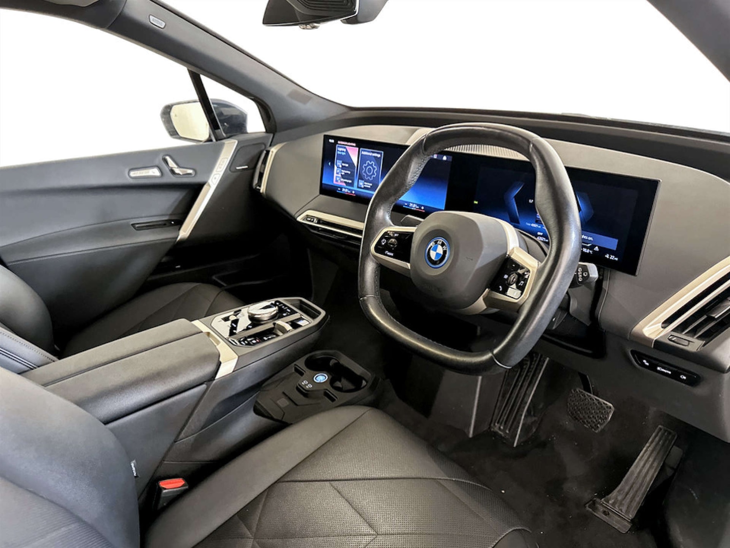 Used BMW iX 2022 for sale - 77750330: Photo 16