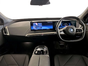 Used BMW iX 2022 for sale - 77750330: Photo