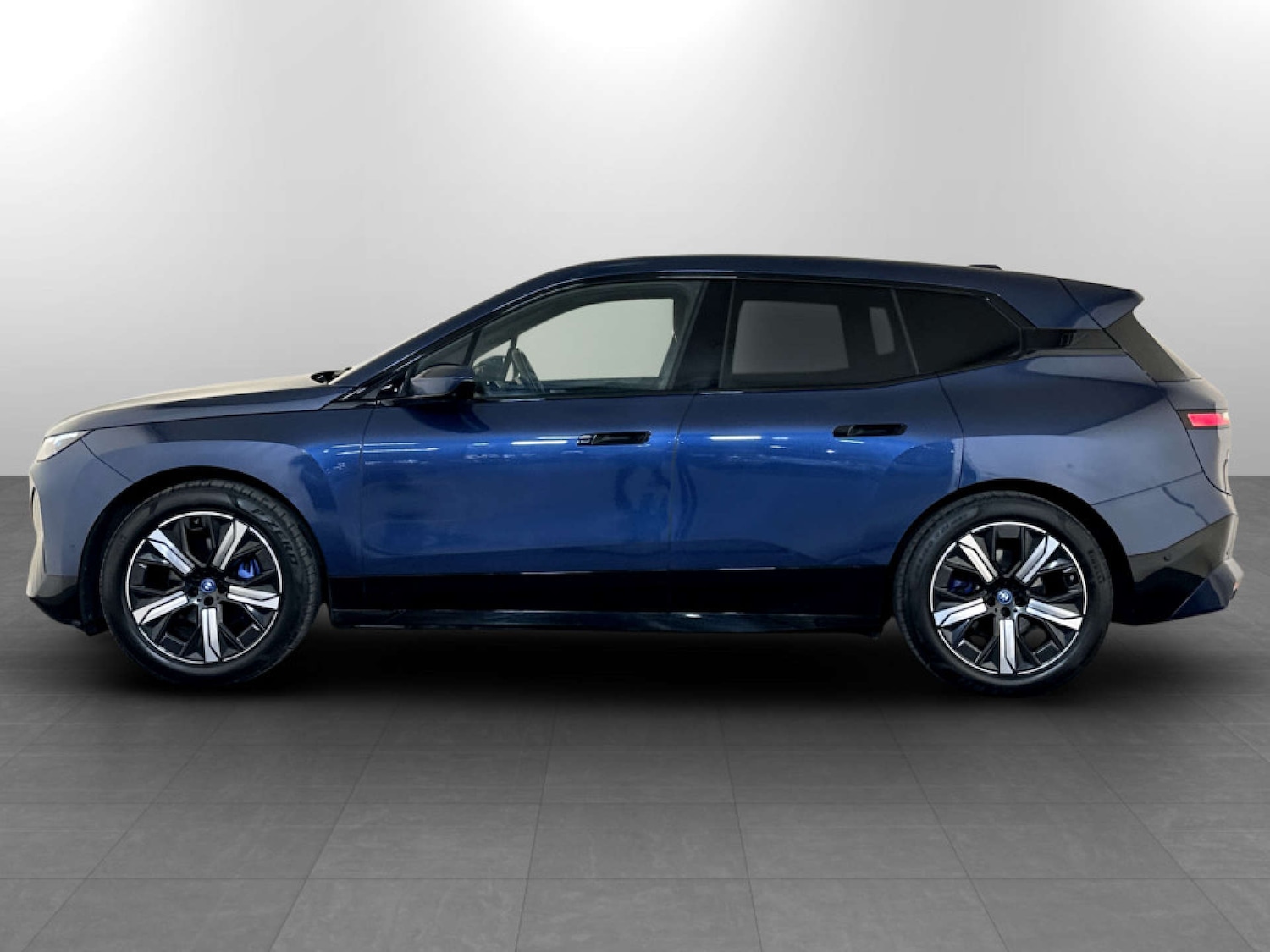 Used BMW iX 2022 for sale - 77750330: Photo 8