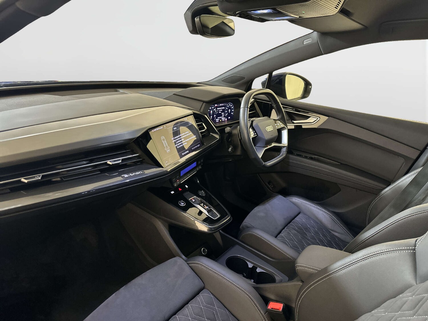 Used Audi Q4 e-tron 2022 for sale - 78150125: Photo 12