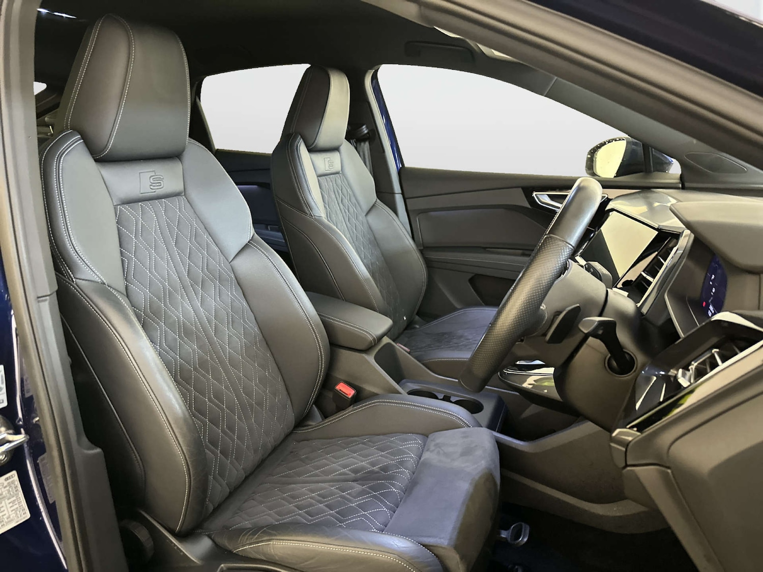 Used Audi Q4 e-tron 2022 for sale - 78150125: Photo 13