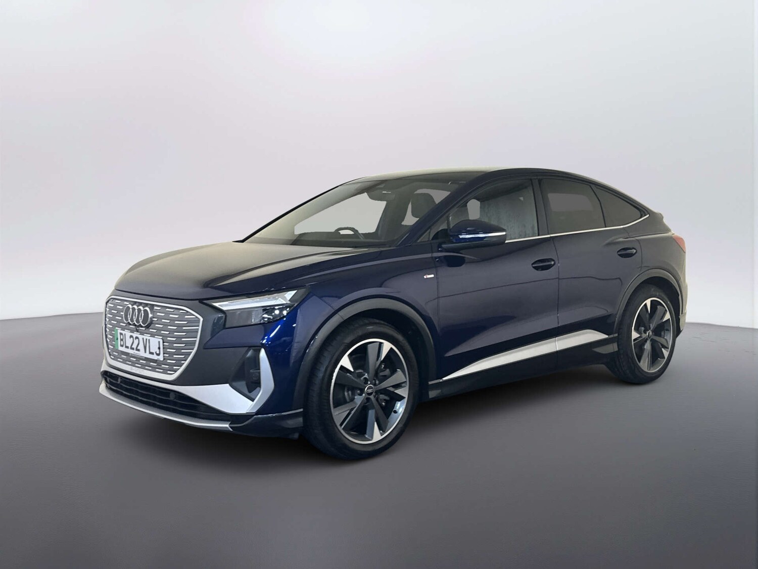 Used Audi Q4 e-tron 2022 for sale - 78150125: Photo 6