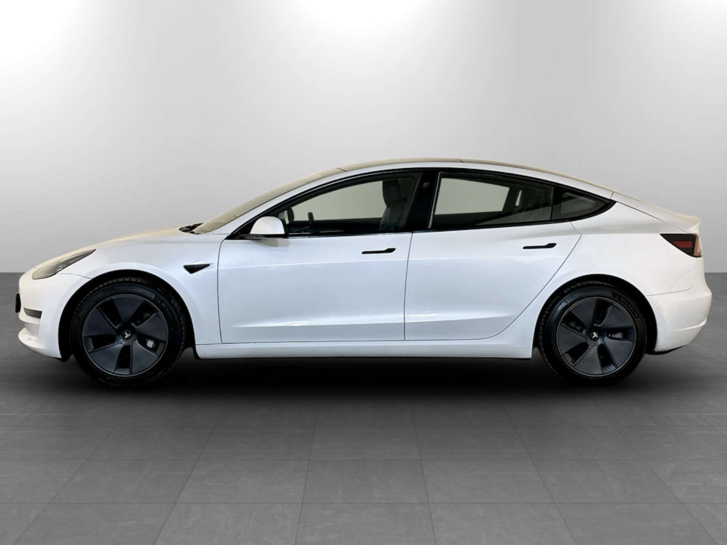 Used Tesla Model 3 2021 for sale - 77422753: Photo 7