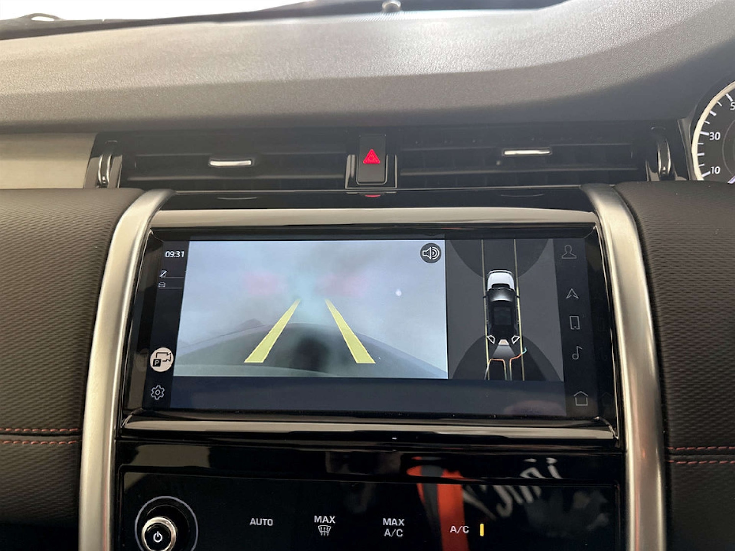 Used Land Rover Discovery Sport 2022 for sale - 77664922: Photo 20