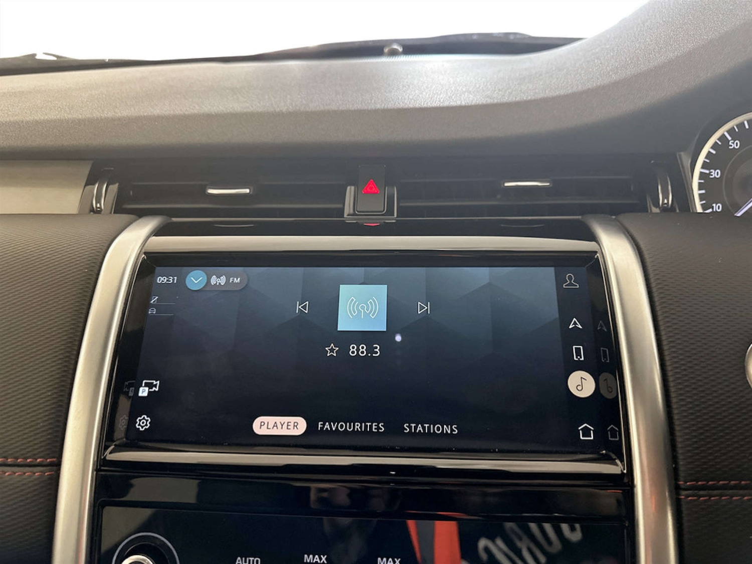 Used Land Rover Discovery Sport 2022 for sale - 77664922: Photo 23