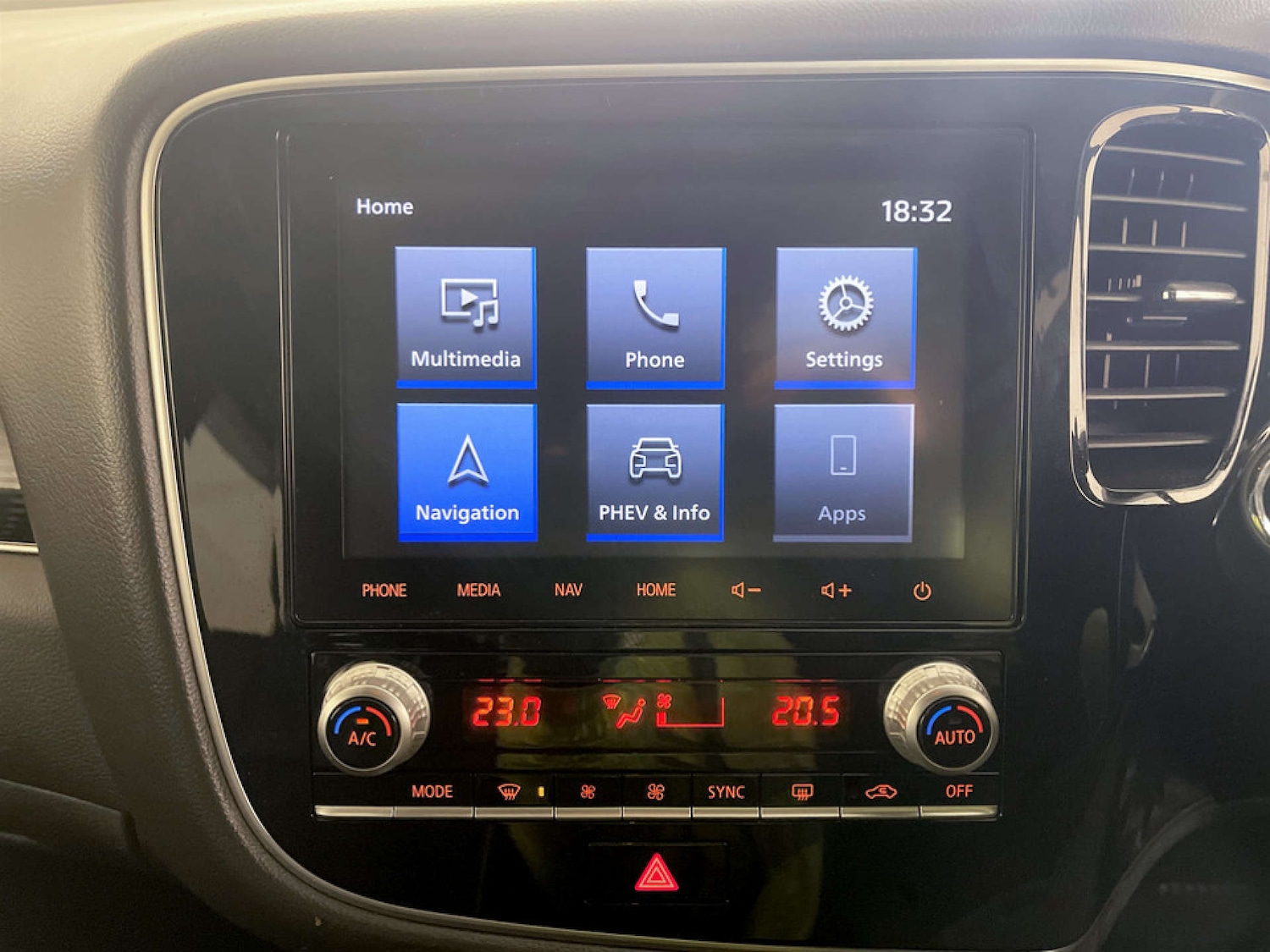 Used Mitsubishi Outlander 2019 for sale - 77185568: Photo 22