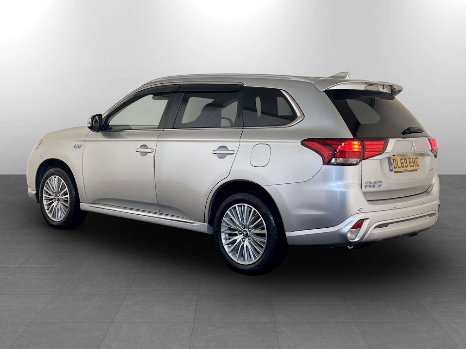 Used Mitsubishi Outlander 2019 for sale - 77185568: Photo 8