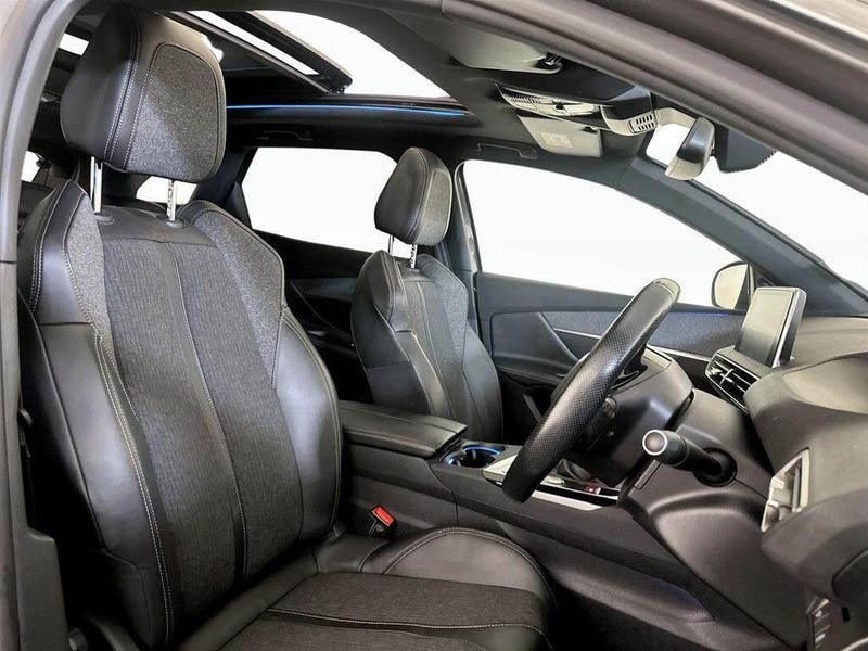 Used Peugeot 3008 2018 for sale - 76162048: Photo 13