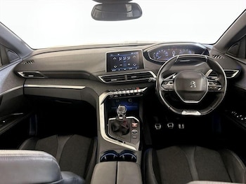 Used Peugeot 3008 2018 for sale - 76162048: Photo 3