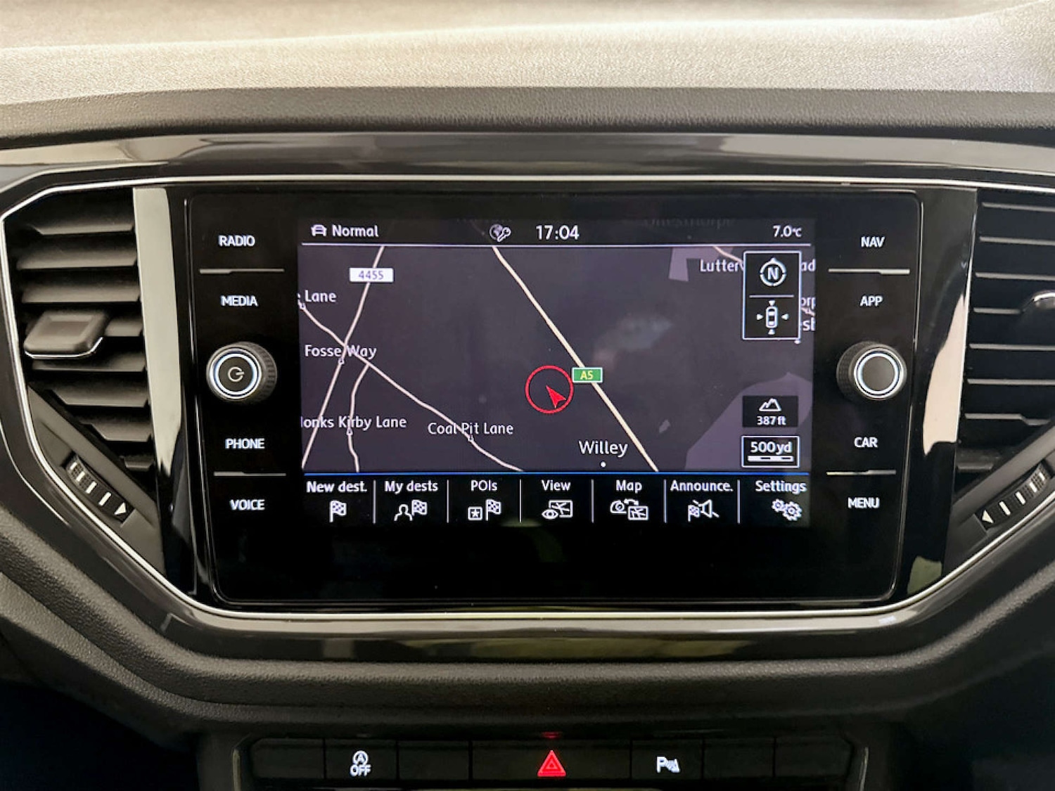 Used Volkswagen T-Roc 2018 for sale - 77469901: Photo 21