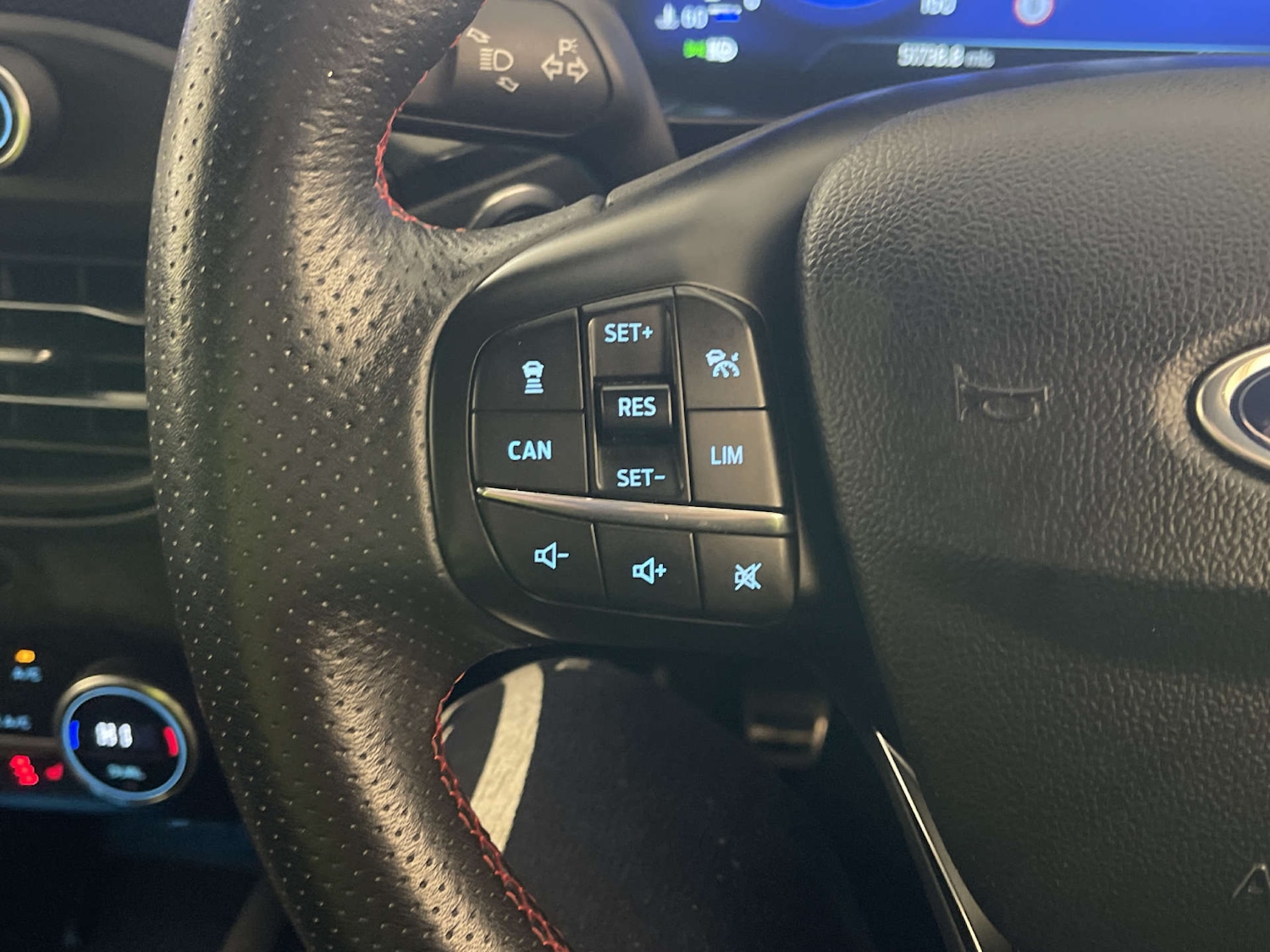 Used Ford Focus 2020 for sale - 78045040: Photo 17