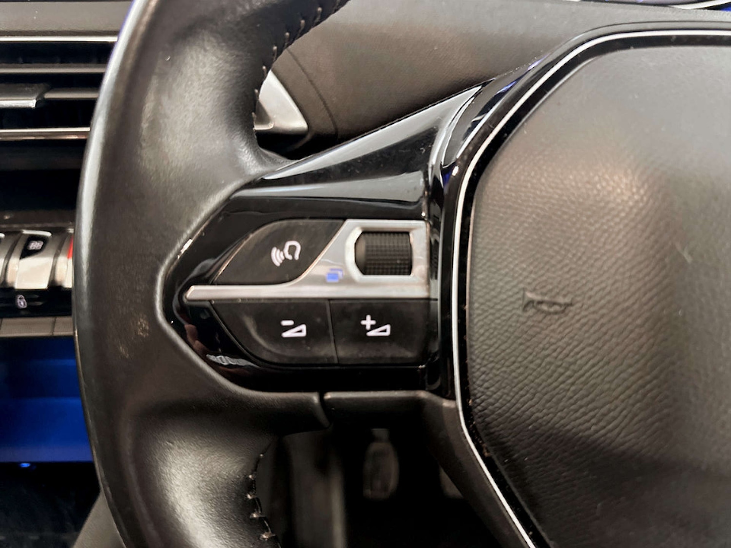 Used Peugeot 3008 2021 for sale - 77662760: Photo 15