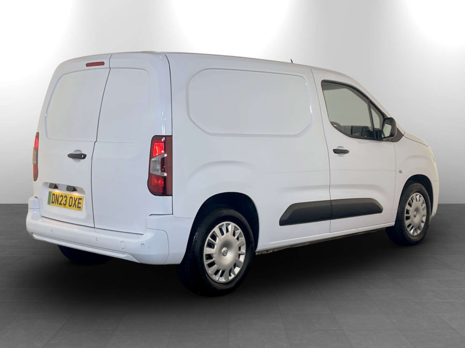 Used Vauxhall Combo 2023 for sale - 77469988: Photo 10