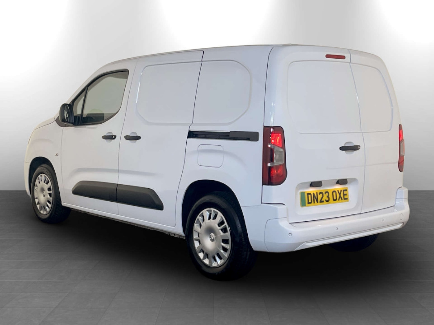 Used Vauxhall Combo 2023 for sale - 77469988: Photo 8
