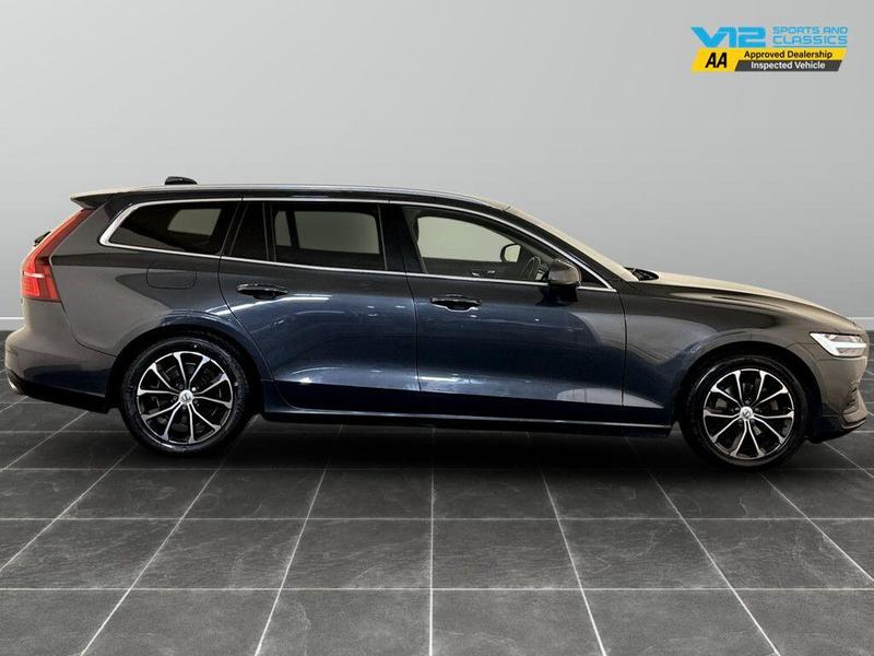 Used Volvo V60 2019 for sale - 76355600: Photo 11