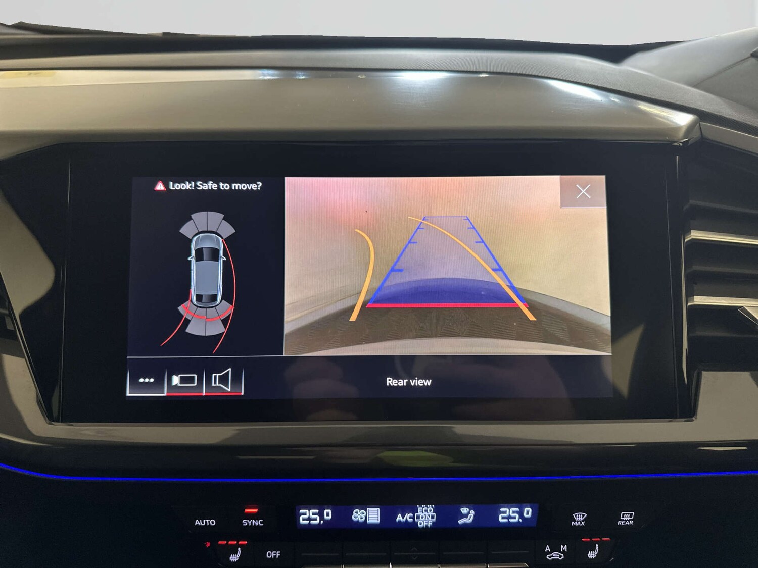 Used Audi Q4 e-tron 2022 for sale - 78196830: Photo 20