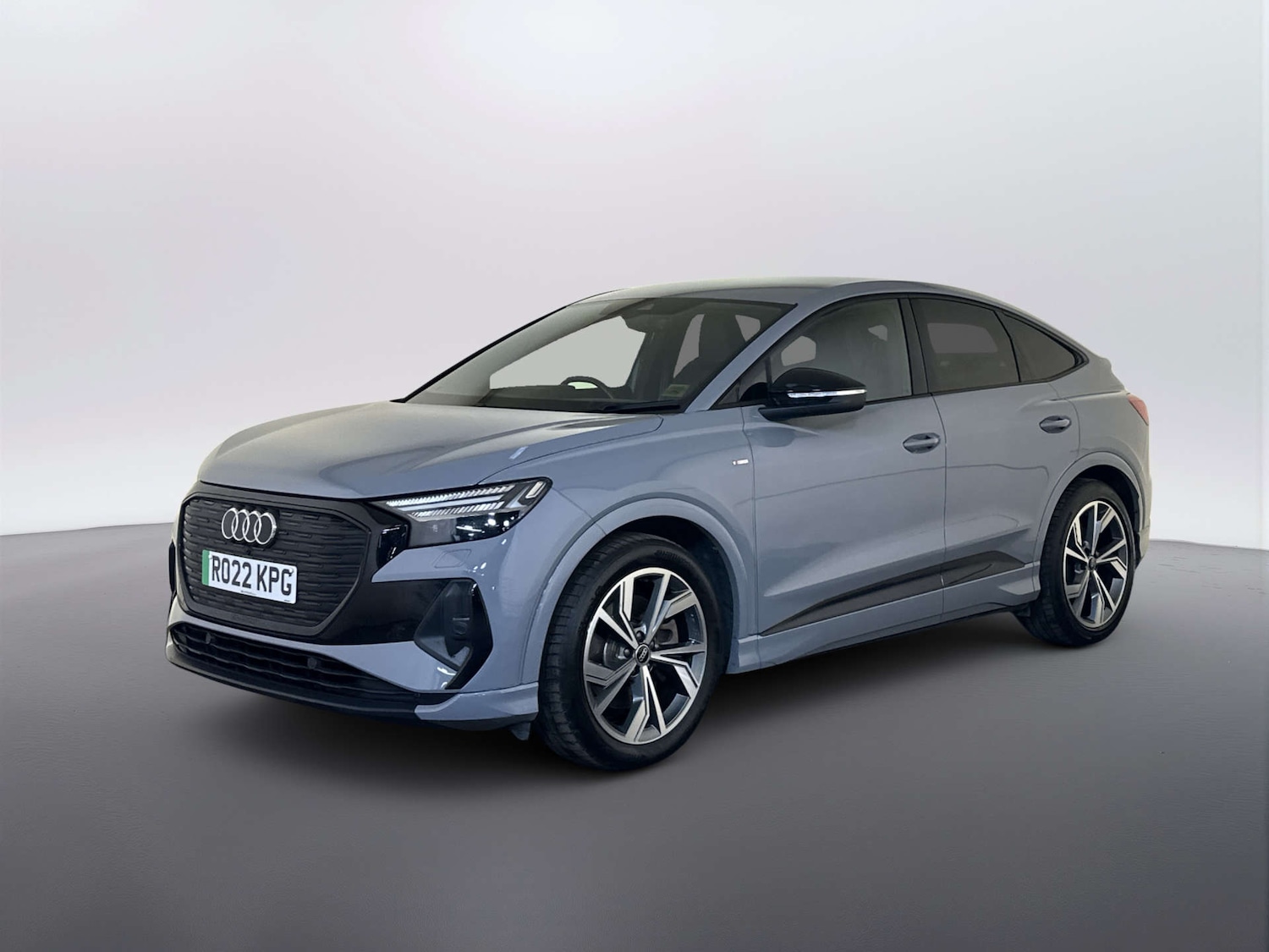 Used Audi Q4 e-tron 2022 for sale - 78196830: Photo 6