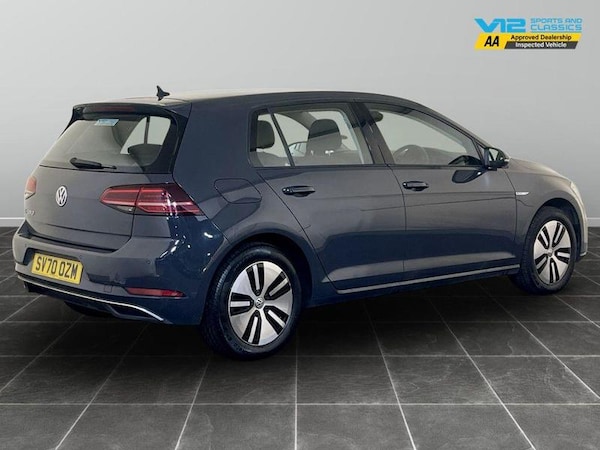 Used Volkswagen Golf 2020 for sale - 76231054: Photo 10