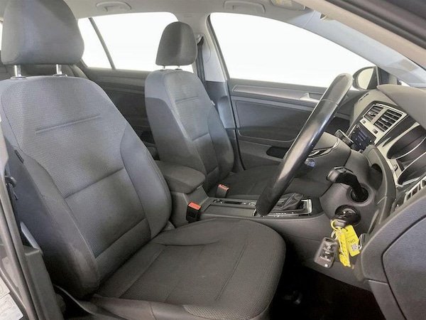 Used Volkswagen Golf 2020 for sale - 76231054: Photo 13